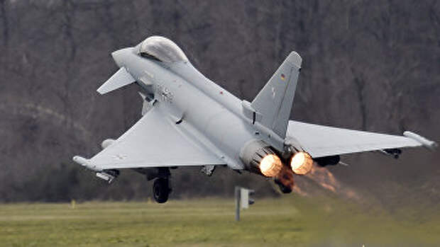 Истребитель Eurofighter Typhoon Истребитель Eurofighter Typhoon