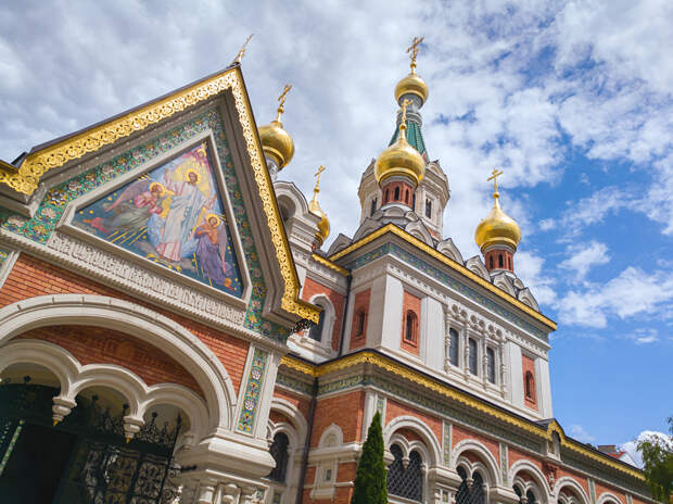 16 самых красивых русских православных храмов в мире