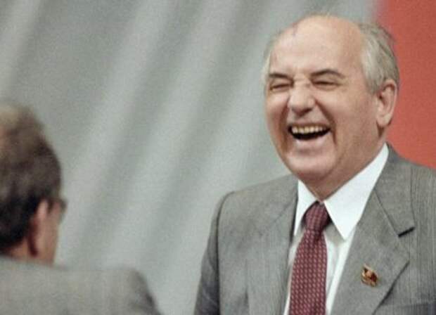 За что мы должны быть благодарны Горбачеву