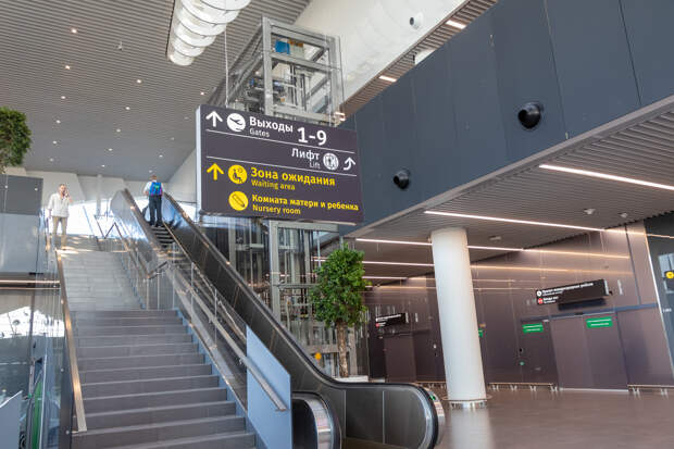 Пассажир российского самолета не выжил во время подготовки к вылету