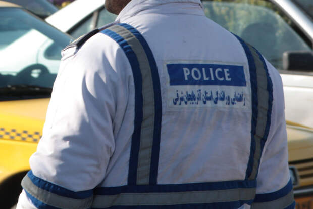 Полиция открыла огонь по демонстрантам в иранском Кеджере