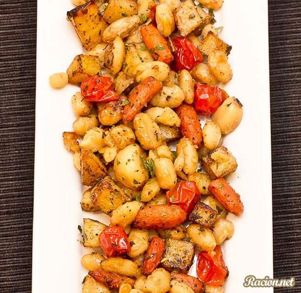 Лобио из фасоли с морковью и картофелем Лобио из фасоли с морковью и картофелем
