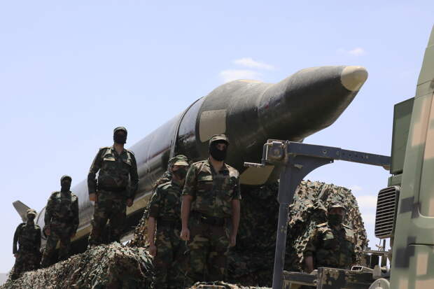 Хуситы вступили в конфликт с США и Израилем на стороне Ирана