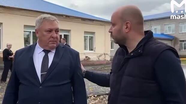 Нестандартное увольнение главы района / Кадр из видео: Mash