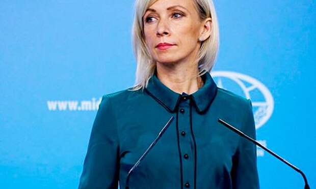 Захарова предложила Порошенко возглавит церковь на Украине