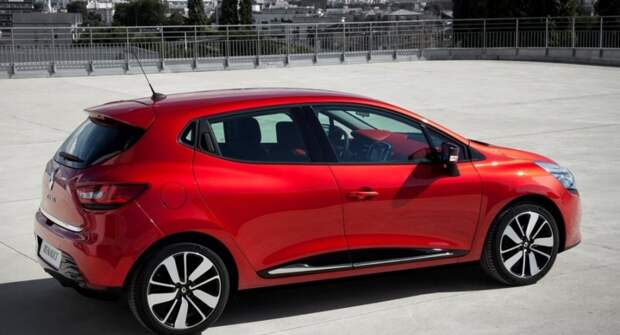 Обновлённый Renault Clio для рынка Европы вновь получил «механику»