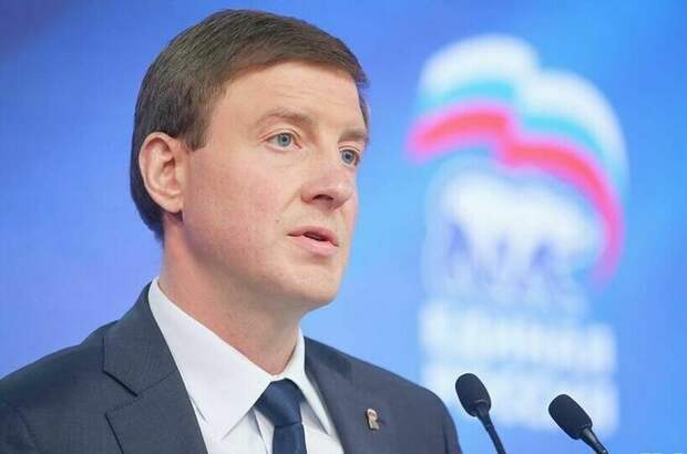«Единая Россия» отчитается о выполнении народной программы