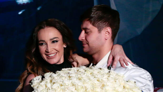 Певица Бузова призналась, что избегала Даву два года после расставания