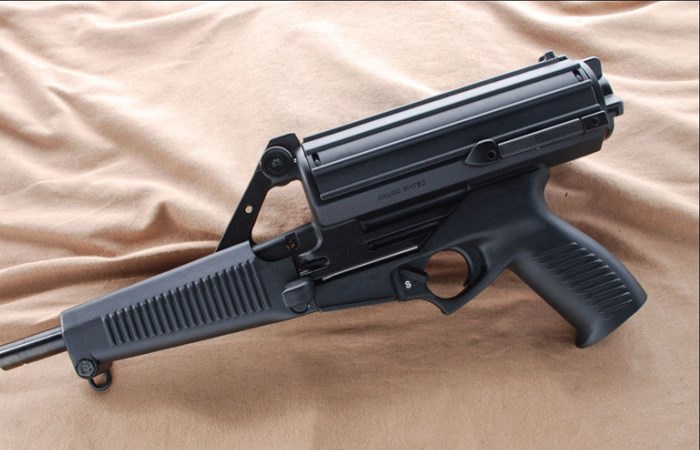 Пистолет-пулемет Calico M960: самое странное оружие американских конструкторов