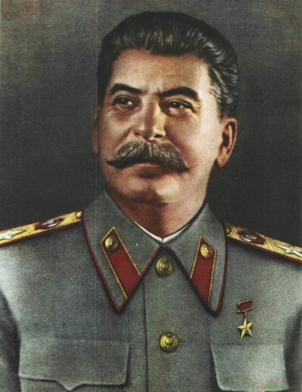 Чтобы сейчас справиться с предателями, нужен человек, равный Сталину