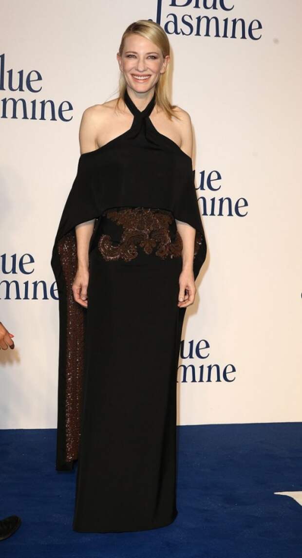 Премьера фильма «Жасмин» в Лондоне. 2013 г. Платье Givenchy.