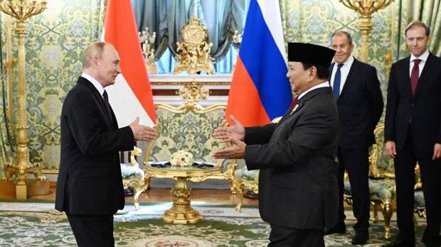 Власти Индонезии приветствуют планы РФ открыть генконсульство на Бали и допускают возобновление прямого авиасообщения с островом.