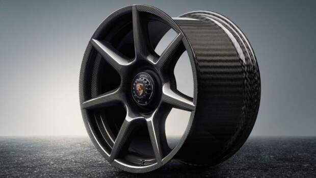 Porsche первым в мире предложил колёса из углеродного волокна 2