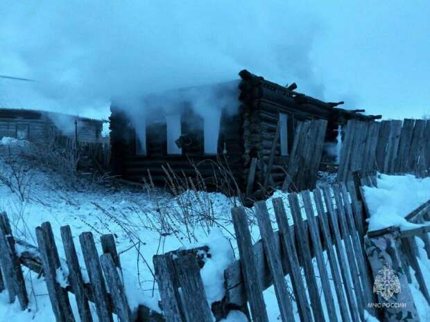 Әлки районында шәхси йортта чыккан янгында ир-ат һәлак булган