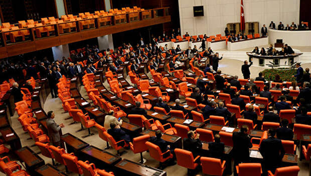 Заседание парламента Турции. 20 мая 2016