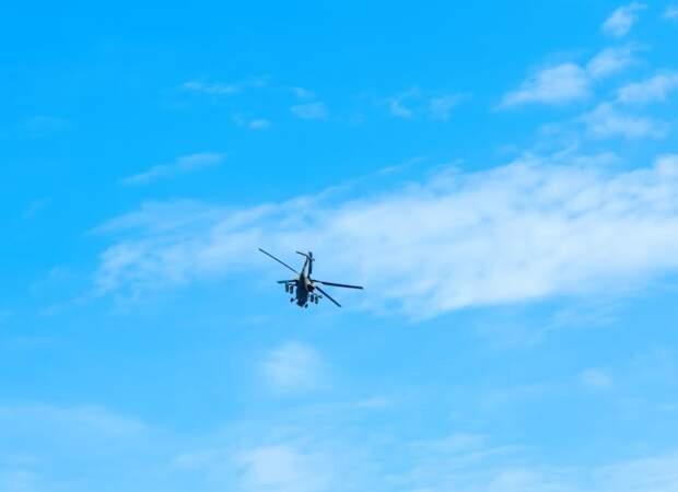 В КСИР опровергли данные о выходе на связь находившихся в вертолете Раиси