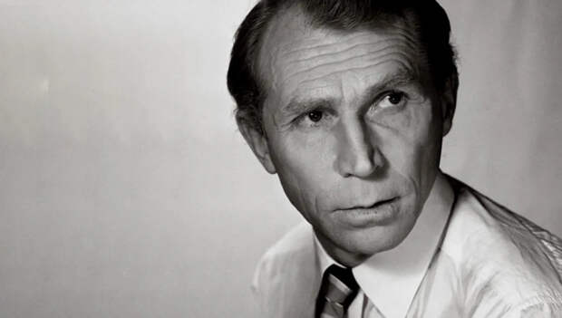 «Он чуть не убил меня»: как звезда советского кино Иван Лапиков пережил войну, предательство жены и стал народным любимцем