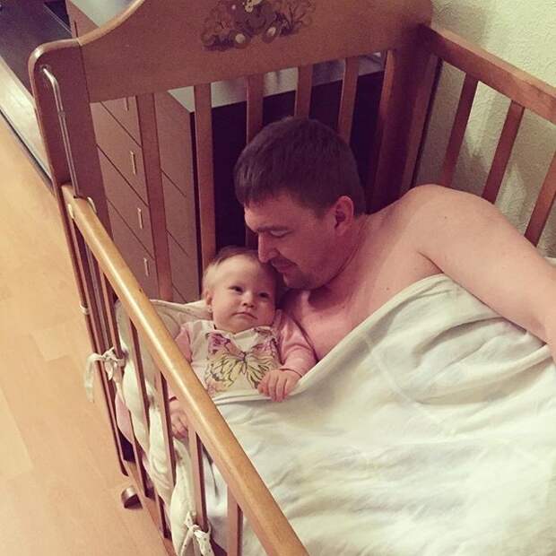 Всё, спать пора! папа, папа жжёт, прикол, родители, юмор