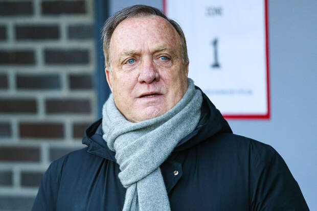 Дик Адвокат покинул пост тренера сборной Кюрасао за четыре месяца до ЧМ-2026