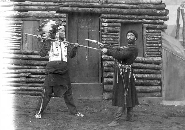 В 1867 году на Аляске жило 2500 русских и десятки тысяч индейцев - их мнения никто не спрашивал 