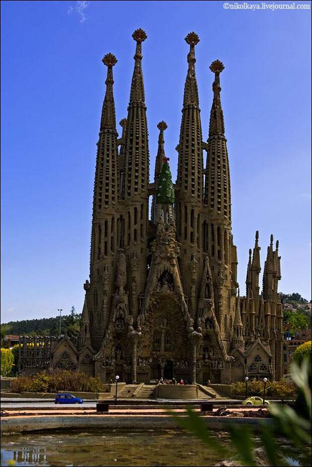 Каталония в миниатюре, Испания