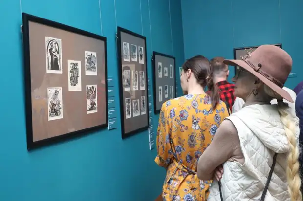 Персональная выставка Геннадия Кунгурова «Черное и белое» открылась во Владивостоке