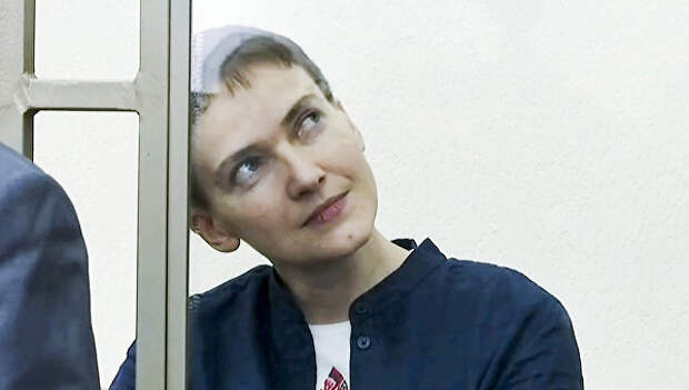 Надежда Савченко во время вынесения приговора в суде. 21 марта 2016 Надежда Савченко во время вынесения приговора в суде. 21 марта 2016