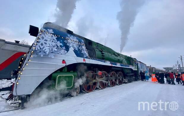 Дед Мороз завершил путешествие на сказочном поезде по городам России