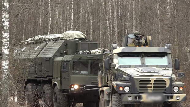 BZ: развертывание "Орешника" усугубило раскол в НАТО