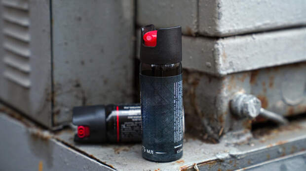 Сотрудник ТЦК распылил перцовый баллон в лицо женщины с ребенком в Ровно