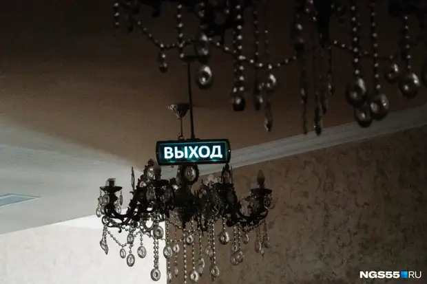 Коридоры с хрусталем и семиугольный номер: гостиница «Россия» готовится к открытию (а мы побывали внутри)