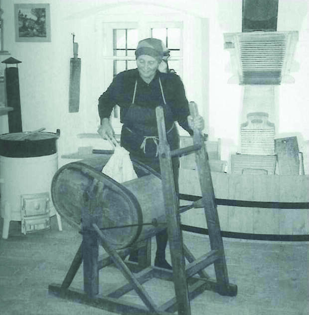 zzalte_Miele Waschmaschine 1928.jpg
