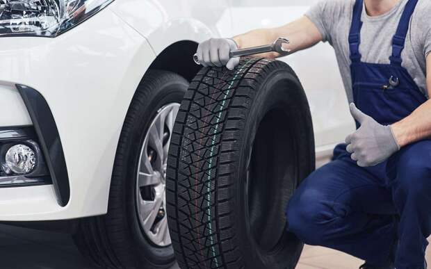 Цветные полосы на шинах — что они означают?