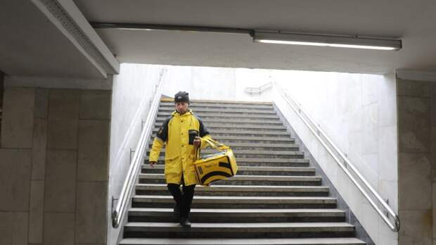 Пользователям «Яндекс.Еды» придется платить сервисный сбор