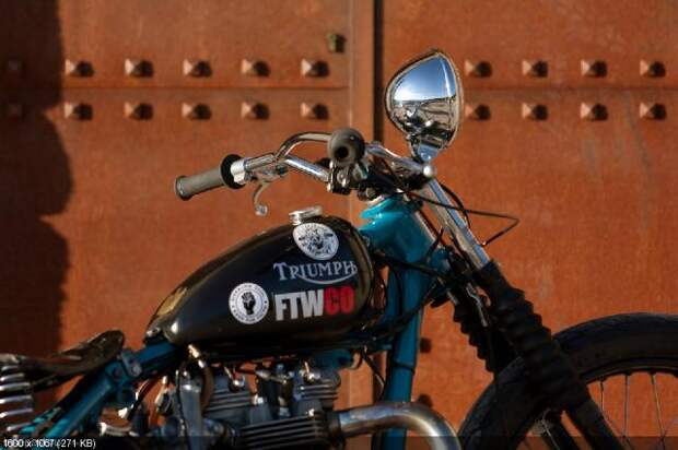 Кастом El Solitario MC Triumph T120R