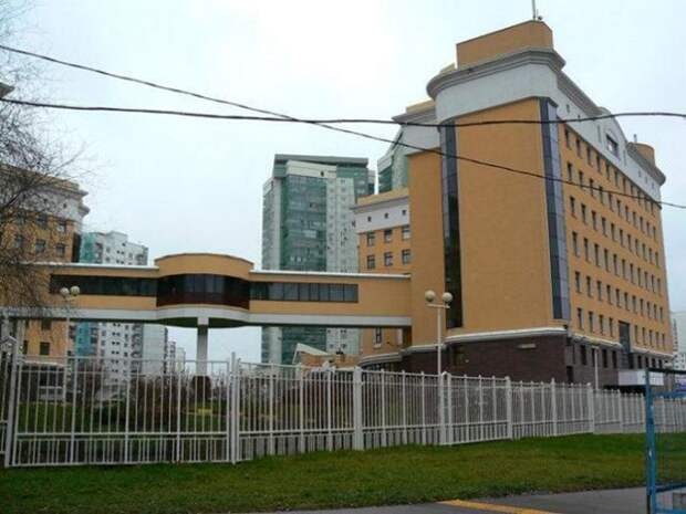 Шикарные отделения Пенсионного фонда в российских городах (47 фото)