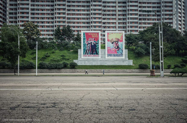 i-took-and-smuggled-these-out-of-north-korea-illegal-photos-kim-doesnt-want-you-to-see-27__880