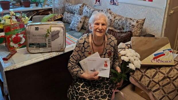 Мария Матвеевна Холодкова / Фото: пресс-служба администрации Октябрьского района