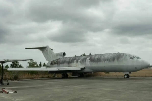 NYP: в США нашли гниющим самолет Эпштейна «Лолита Экспресс»