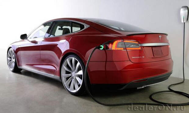 Электрический седан Tesla Model S (Тесла Модель S)
