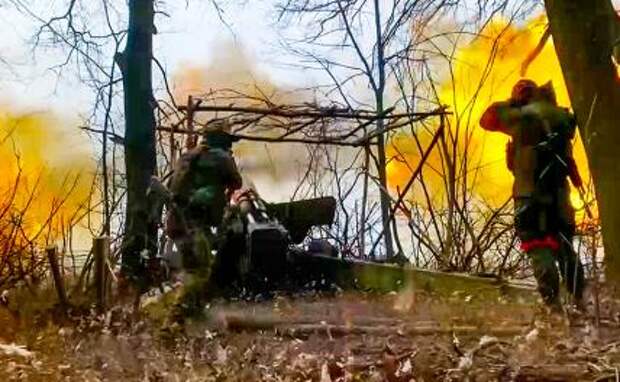 «Бахмутская мясорубка»: ВСУ сравнили себя с вермахтом, а ВС РФ — с Красной Армией