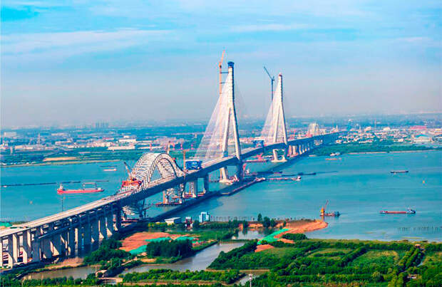 Мост Чантай через реку Янцзы