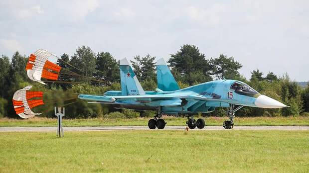 Истребитель Су-34: чем он опасен для противника