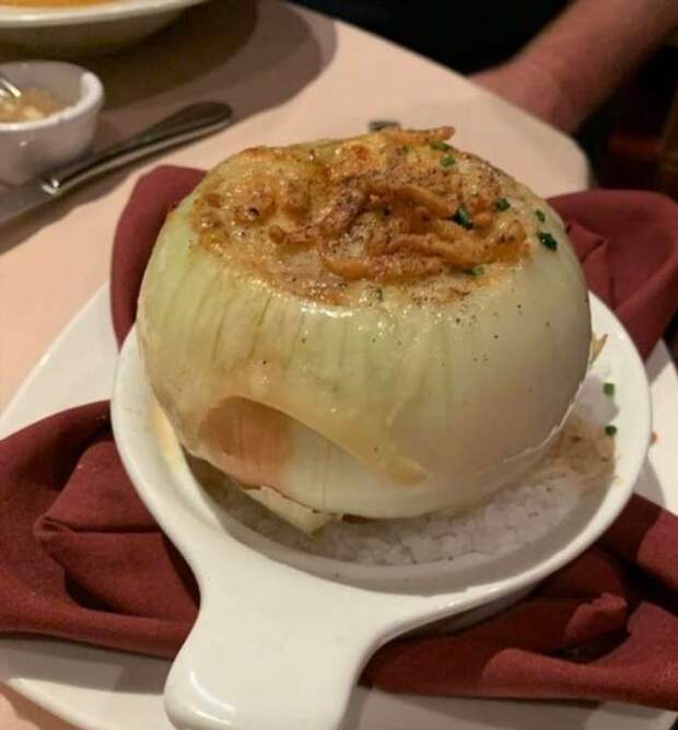 20+ человек, которые просто хотели вкусно поесть, но не сложилось