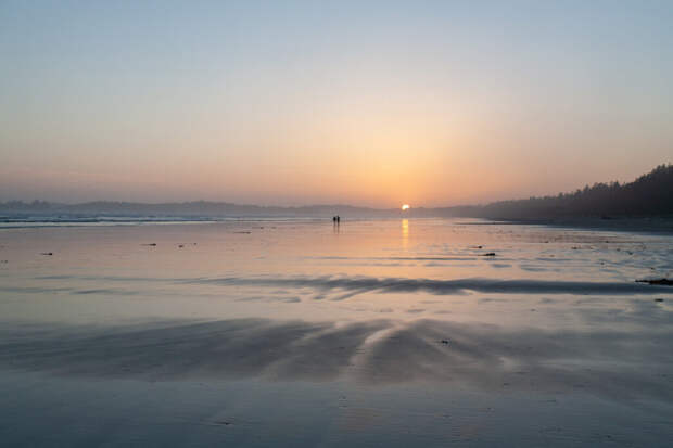 beautiful-scenery-sunset-beach-pacific-rim-national-park-vancouver-island-canada-1-1024x683 10 самых популярных островов