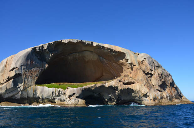 6. Skull Rock — остров в Австралии. планета земля, удивительные фотографии, человек