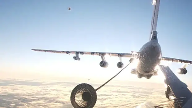 Истребители НАТО сблизились с российскими Ту-160