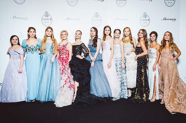 Дебютантки Tatler 2017: дочь Навки, внучка Бродского и другие звездные девочки Дебютантки Tatler 2017: дочь Навки, внучка Бродского и другие звездные девочки