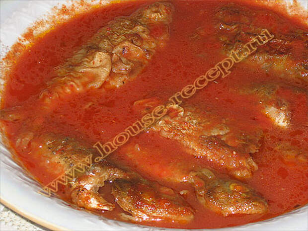 Рыбы заливная под томатным соусом