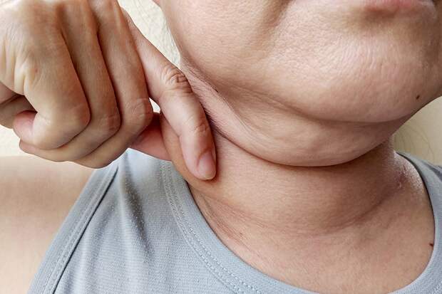 Доктор Омарова рассказала, как распрощаться со вторым подбородком